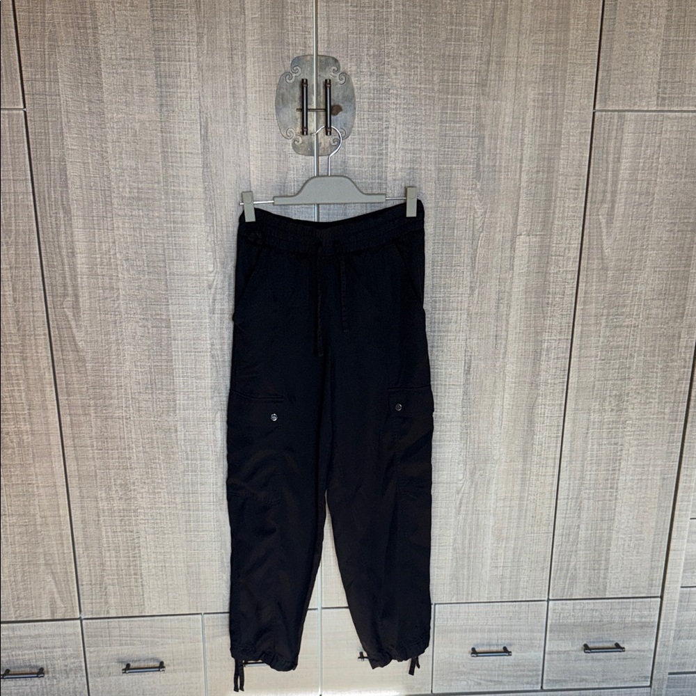 Athleta Cargo Pants